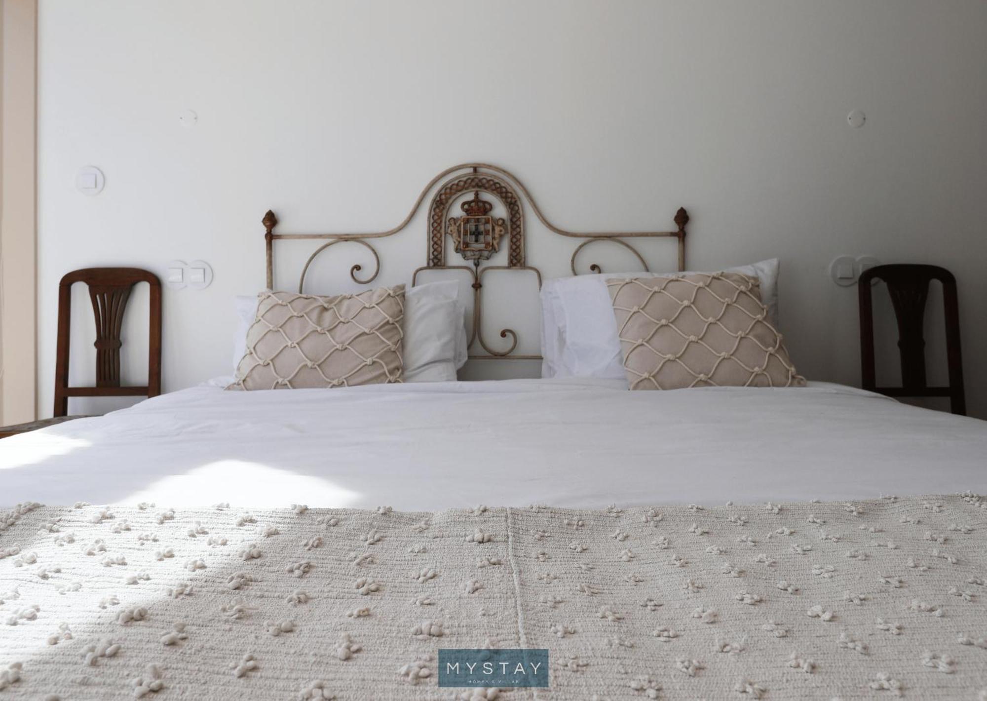 Mystay - Casa Matriz Sec XVI Пеньяфьель Экстерьер фото