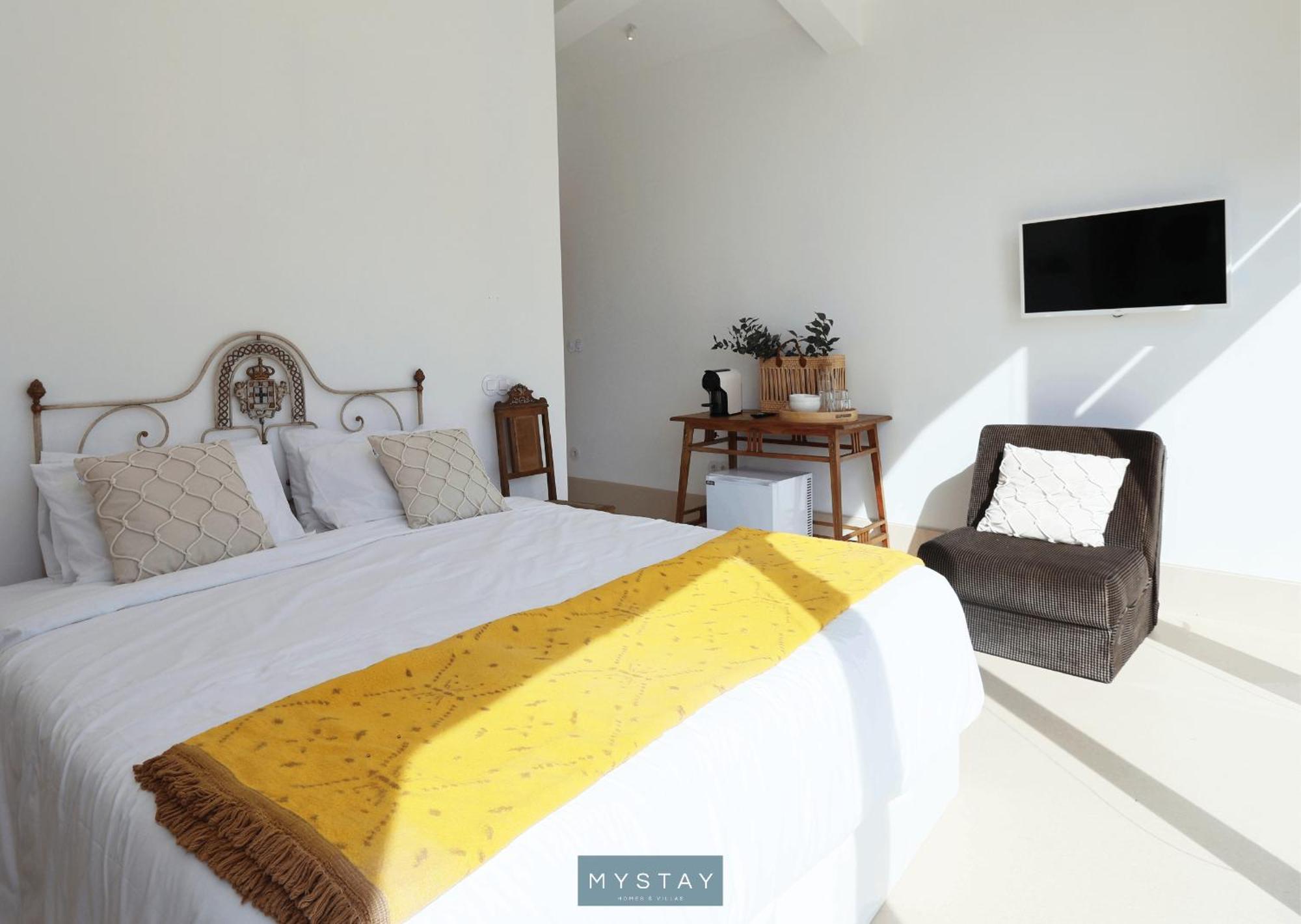 Mystay - Casa Matriz Sec XVI Пеньяфьель Экстерьер фото