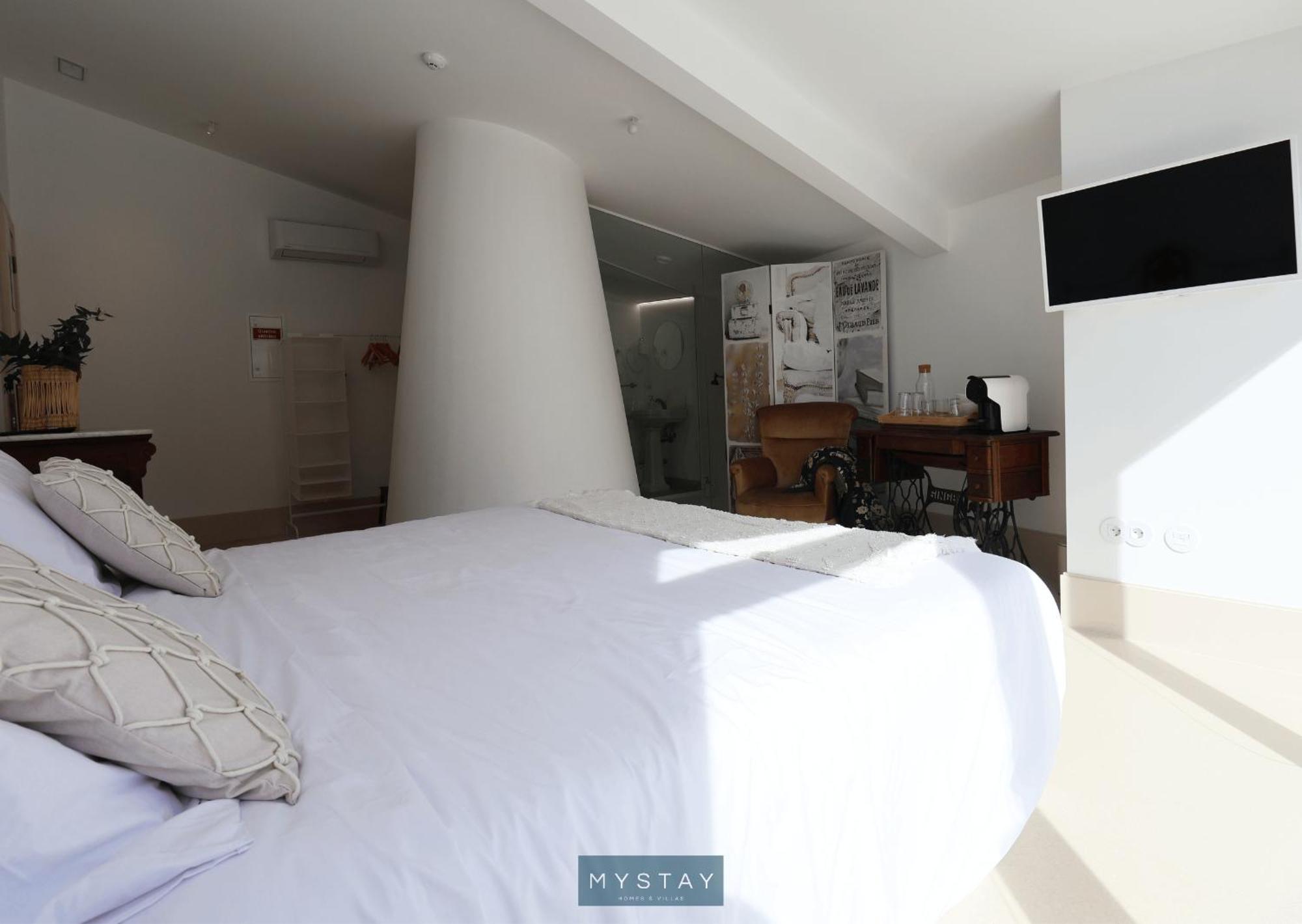 Mystay - Casa Matriz Sec XVI Пеньяфьель Экстерьер фото