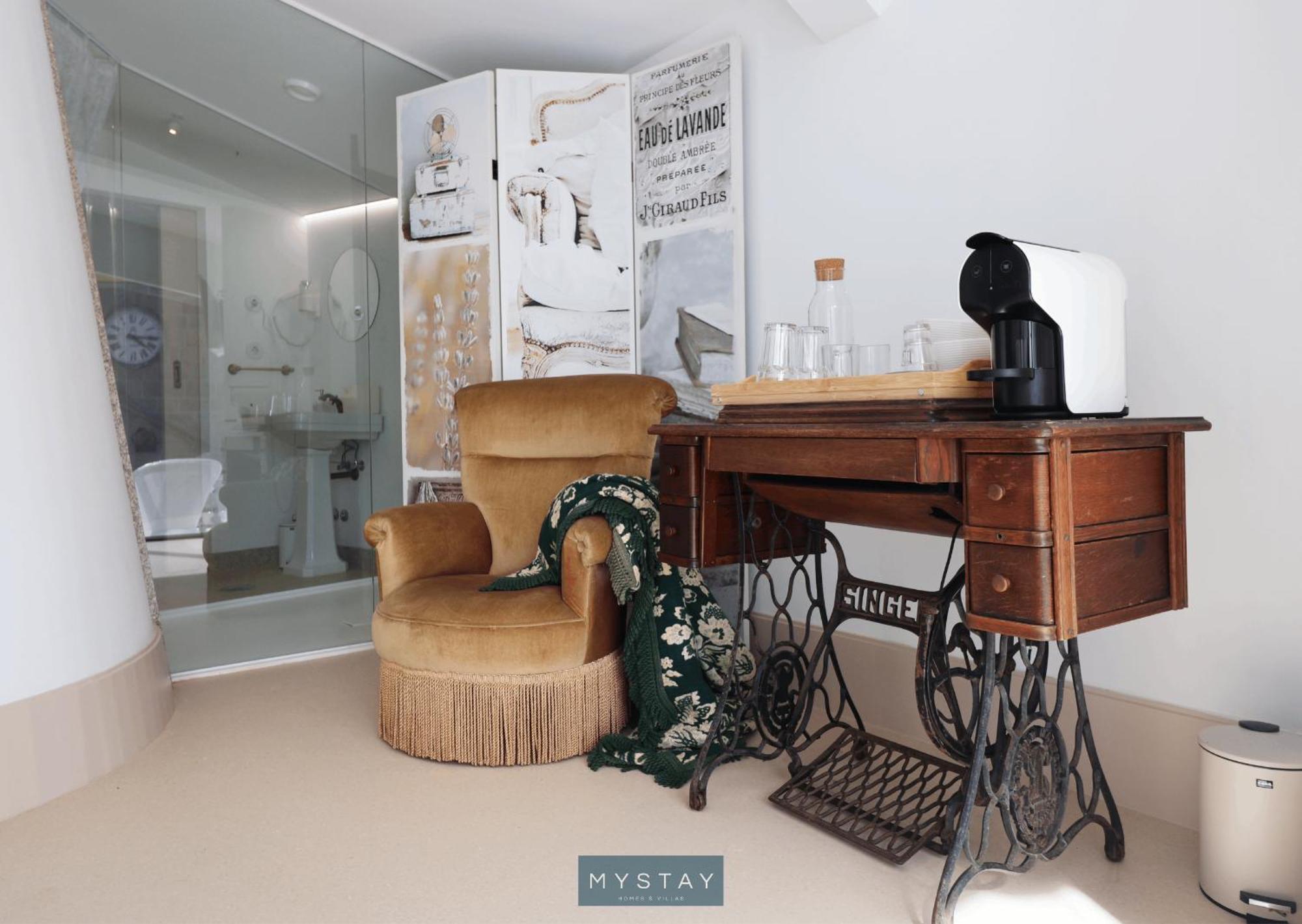 Mystay - Casa Matriz Sec XVI Пеньяфьель Экстерьер фото