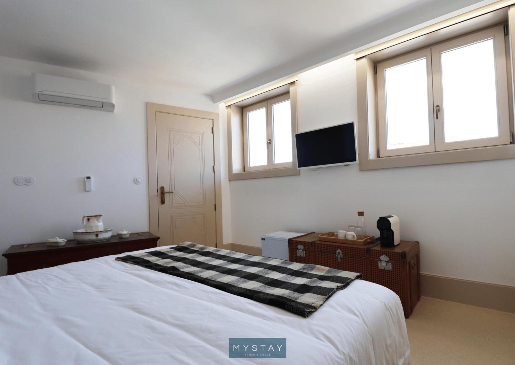 Mystay - Casa Matriz Sec XVI Пеньяфьель Номер фото