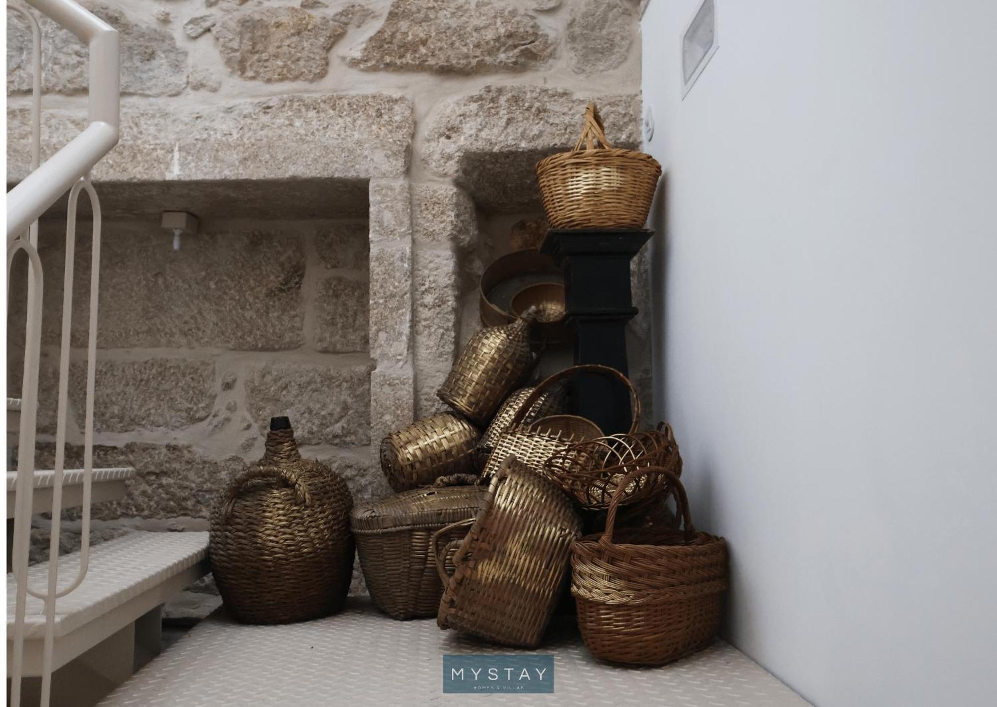 Mystay - Casa Matriz Sec XVI Пеньяфьель Экстерьер фото
